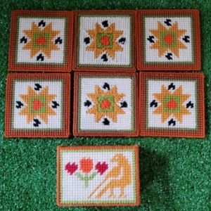 Vintage Needlepoint Coaster Set Holder Art Crafts Cottage 60s 70s heart tulip